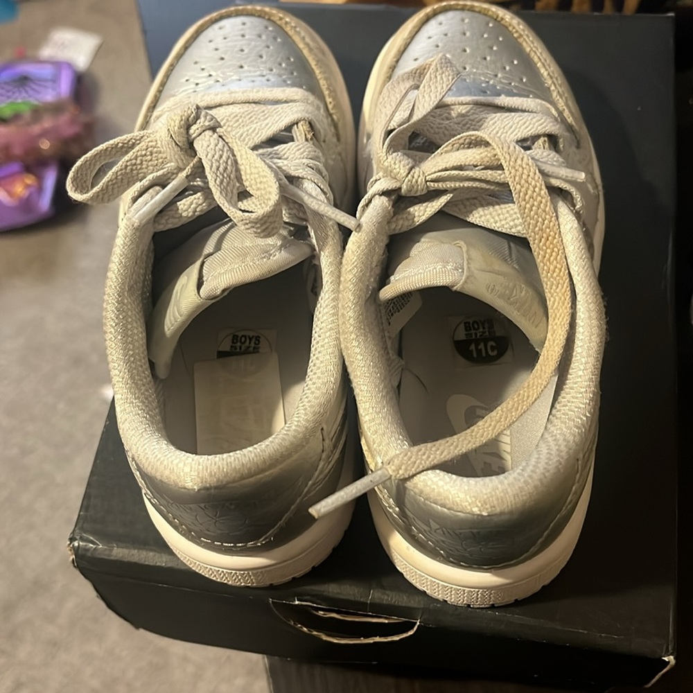 Jordan 1 - Picture 4 of 4